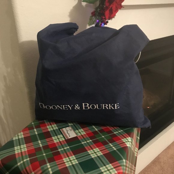 ๐๐Host Picks ๐๐ Dooney & Bourke Jones Small Red Nubuck Leather Satchel - Picture 3 of 7